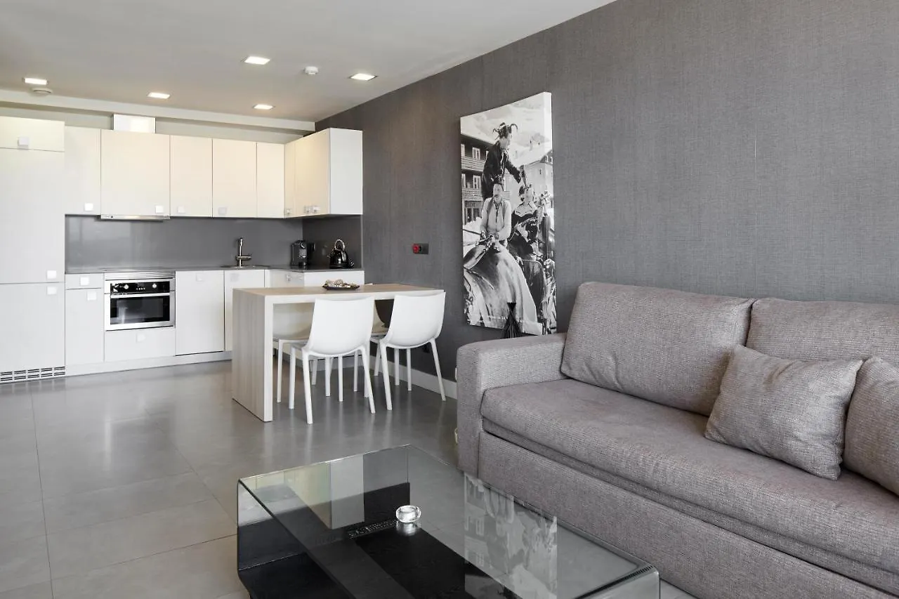 Irenaz Resort Apartamentos San Sebastián Spanien
