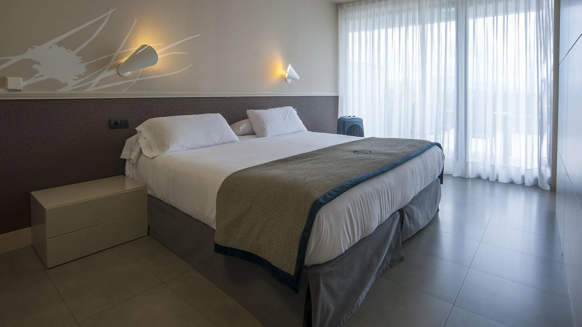 Irenaz Resort Apartamentos San Sebastian 2*,  Spain