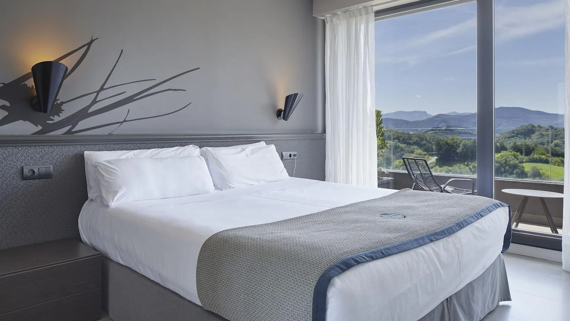 Aparthotel Irenaz Resort Apartamentos San Sebastian